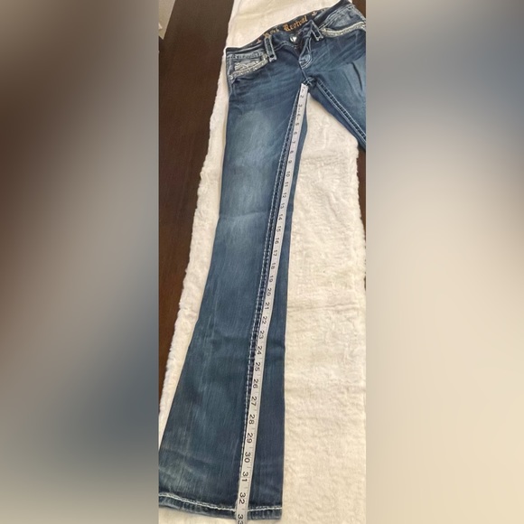 Rock Revival Boot Cut low rise. - Picture 4 of 4